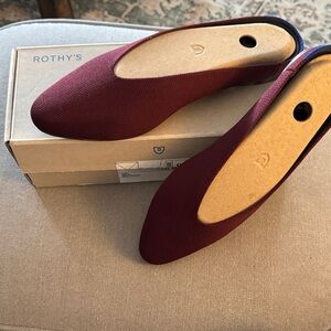 Rothy's Women's Deep Red Flats Like-New